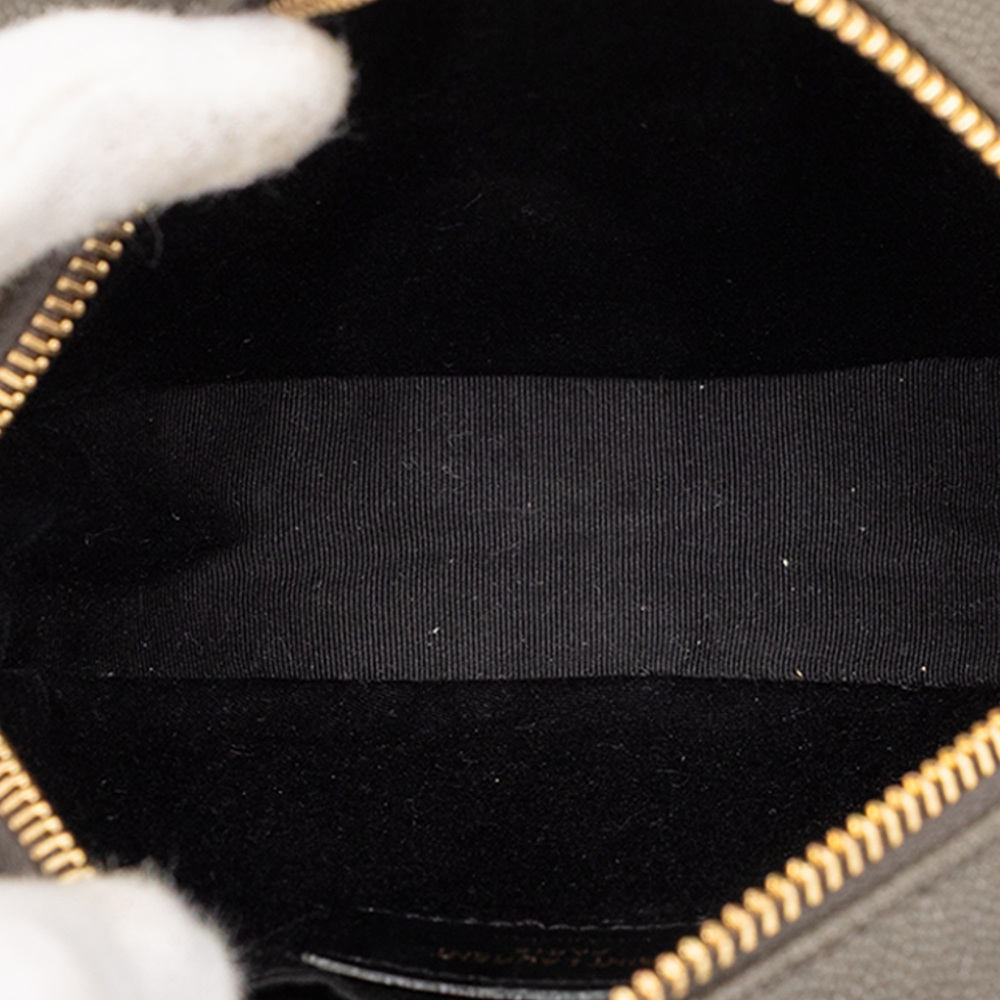 Pre-Loved Saint Laurent Grain De Poudre Chevron Round Vinyle Camera Bag - Picture 4 of 7